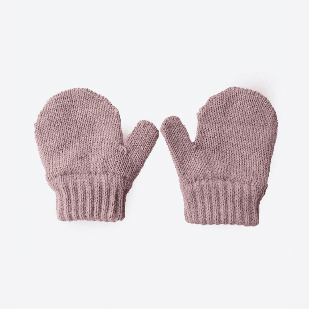 вязаные варежки розовые Kitikate