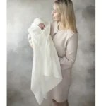 "Утренняя роса" вязаный плед 95*95см Наследникъ Выжанова НВ-МТ-002-ЭК