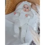 "Очарование" вязаный комбинезон + шапка цв. кремовый Наследникъ Выжанова НВ-МТ-003-ЭК