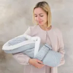 вязаный утепленный конверт-плед цв. серо-голубой Наследникъ Выжанова НВ4066_1-СЕГ